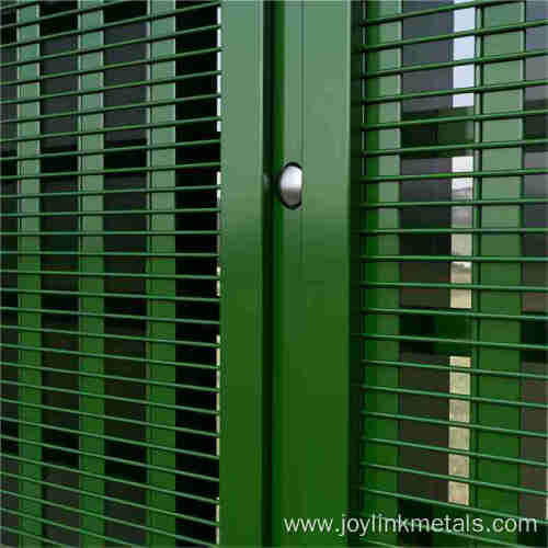 anti-climb 358 welded mesh panel